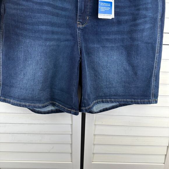 New Judy Blue Cooling Tummy Control Jean Shorts High Waist Stretch Dark Size 3XL - Picture 3 of 9